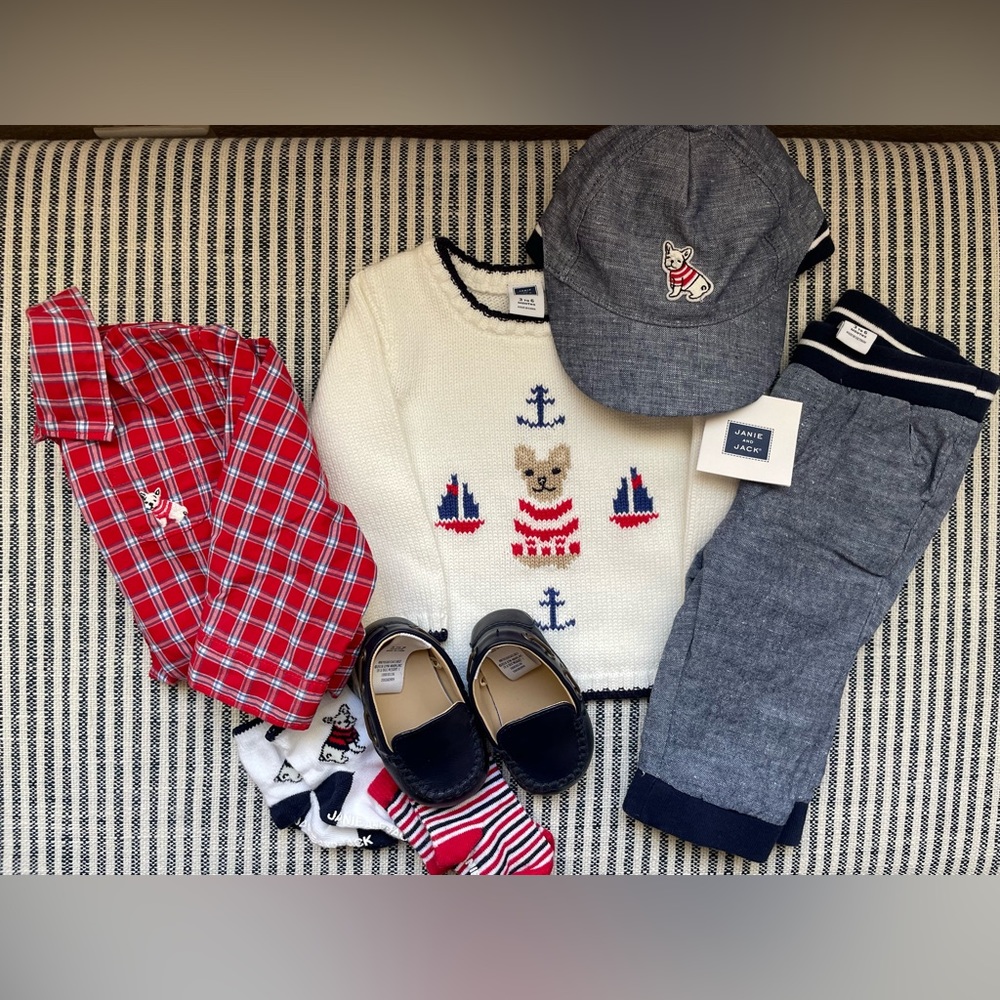 EUC 3-6 Month Janie and Jack French Bulldog Complete Outfit